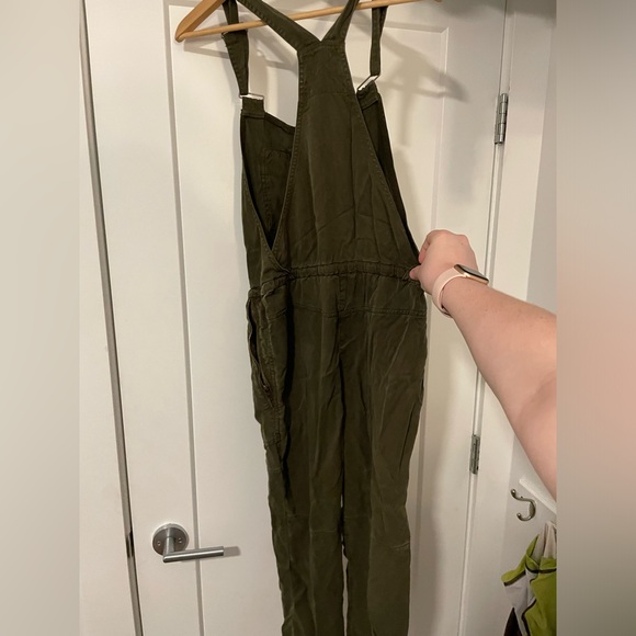 Wilfred Free Aritzia Valletta Olive Green Twill Overalls Women’s XS - Picture 6 of 7